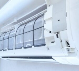 冷房シーズンが終わる時に必ずやっておくべき事!